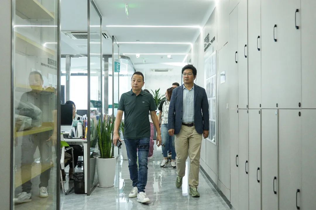 品牌强企 | 北京经士智库考察团莅临胜利之星及义乌商会考察调研